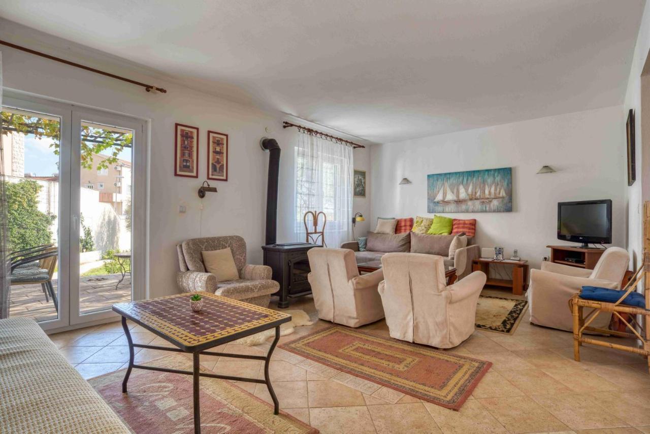 Apartmani Olga Petrovac Buitenkant foto